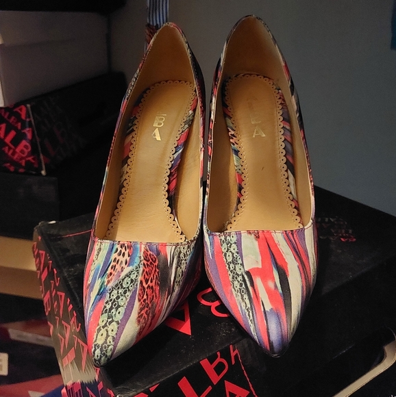 Multi Color Alba Shoes - Picture 2 of 3